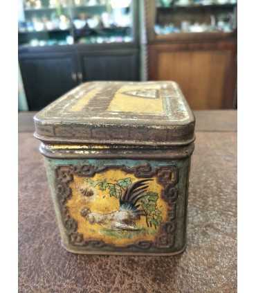 Банка жестяная