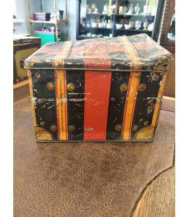 Коробка жестяная