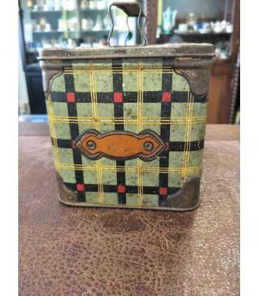 Коробка жестяная