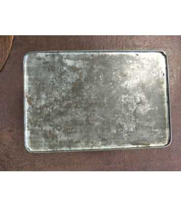 Коробка жестяная