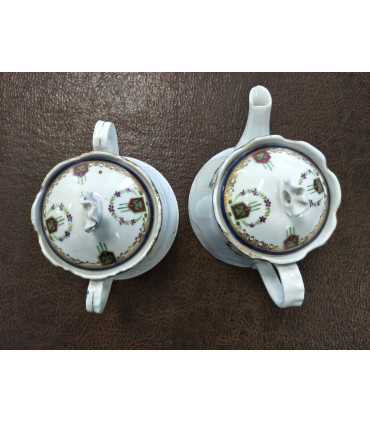 Сахарница и чайник