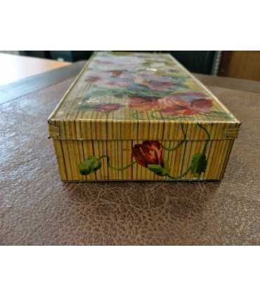 Банка жестяная