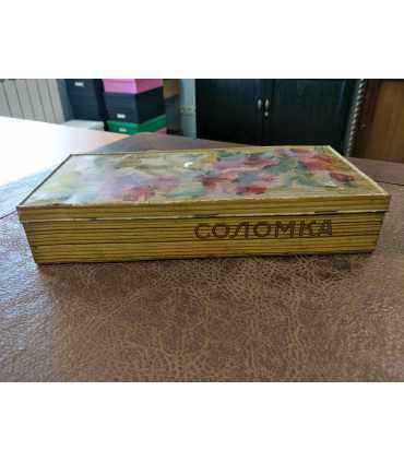 Банка жестяная