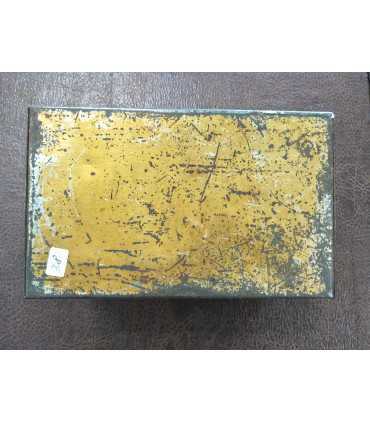 Банка жестяная