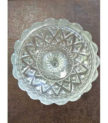 Конфетница на ножке