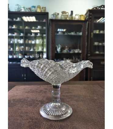 Конфетница на ножке