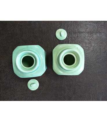 Две чайные банки