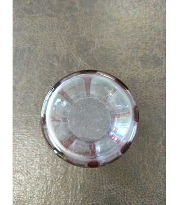 Кубок прозрачного и розового стекла