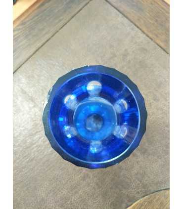 Ваза синего стекла