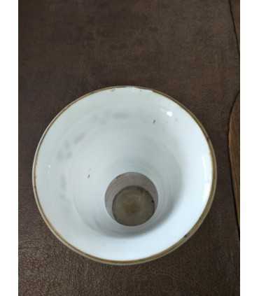 Ваза белое стекло