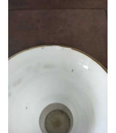 Ваза белое стекло