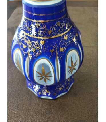 Ваза трехцветного стекла