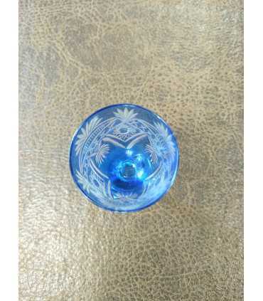 Рюмка синего и прозрачного стекла