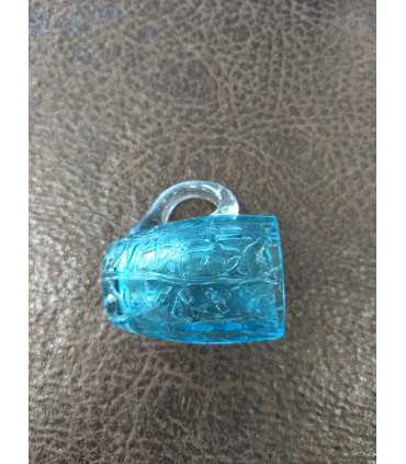 Бочонок и три чашечки