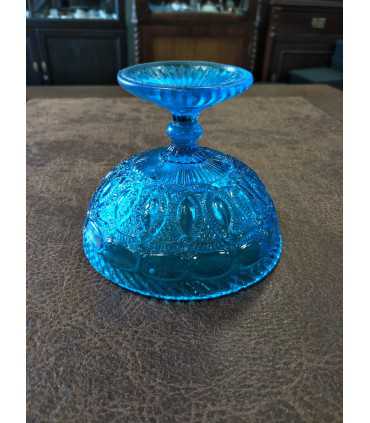 Конфетница на ножке