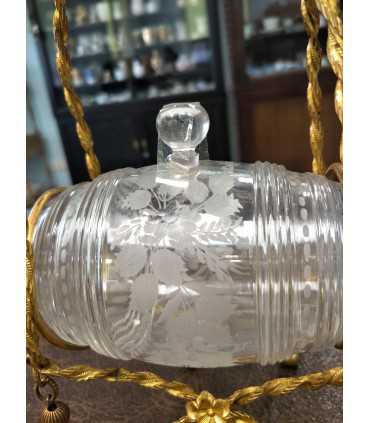 Бочонок прозрачного стекла в оплетке