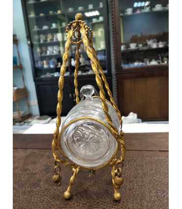 Бочонок прозрачного стекла в оплетке