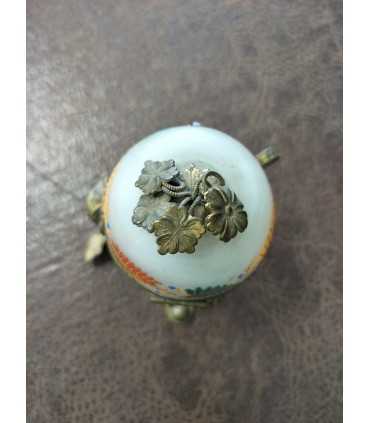 Туалетный прибор для флакона