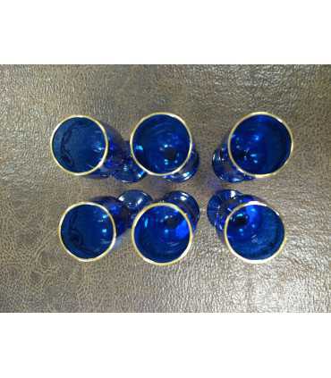 Шесть рюмок