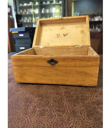 Коробка деревянная для сладостей Яни Панайота