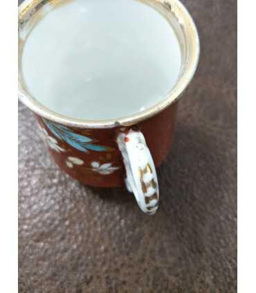 Две чайные пары