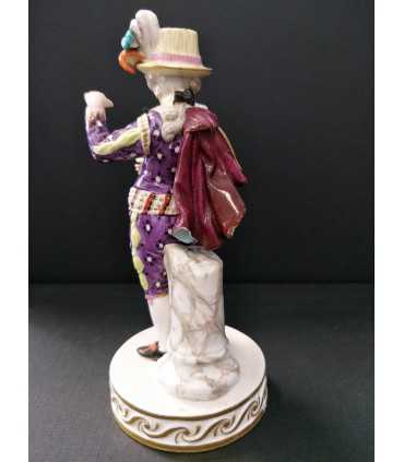 Статуэтка Паж