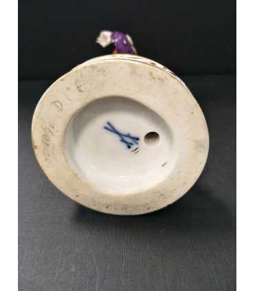 Статуэтка Паж