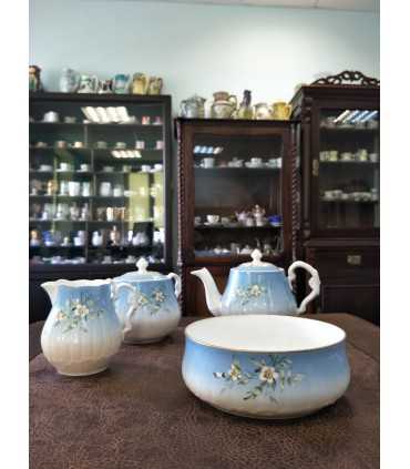 Часть сервиза