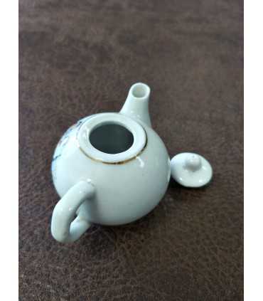 Кукольная посуда. Чайник и чайная пара