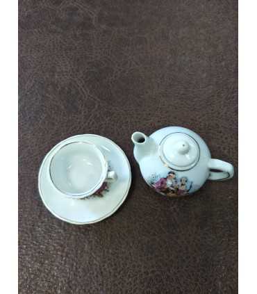 Кукольная посуда. Чайник и чайная пара