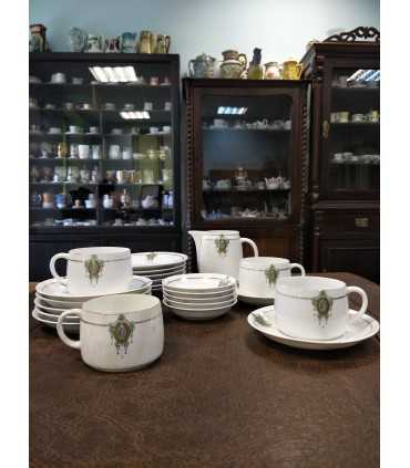 Часть сервиза