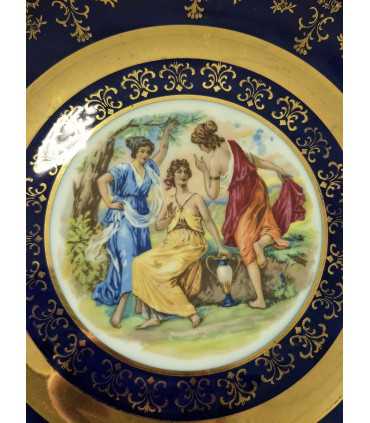 Декоративная тарелка