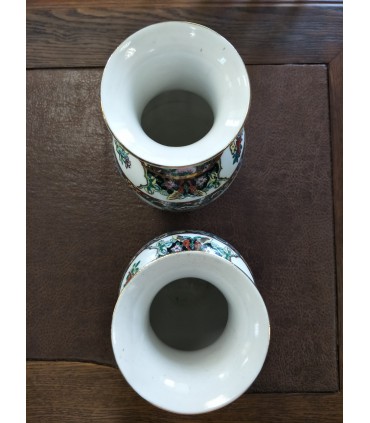 Две китайские вазы