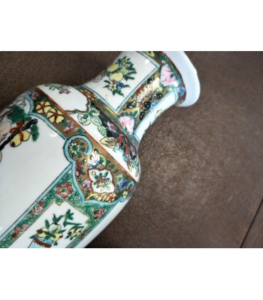 Две китайские вазы