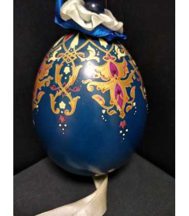 Яйцо пасхальное с орнаментальной росписью