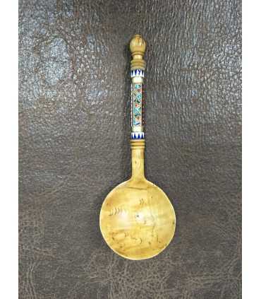 Деревянная ложка с отделкой серебром