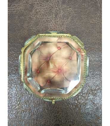 Шкатулка для украшений