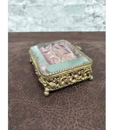 Шкатулка для украшений