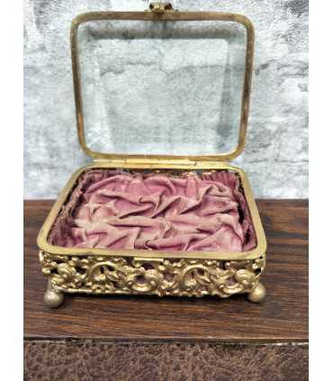 Шкатулка для украшений