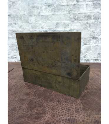 Металлическая коробка из-под папирос крученых крепких "Царскiя"