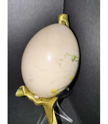 Яйцо пасхальное с цветочной росписью