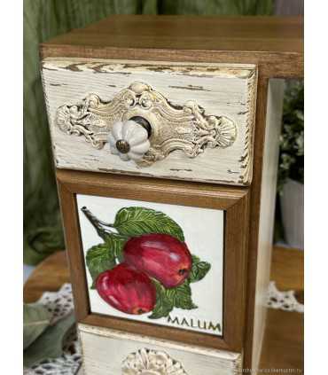 Подставка под бумажное полотенце "Яблоко"