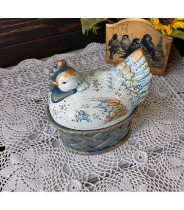 Шкатулка Курица в корзине
