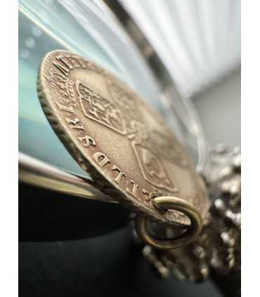 Монета золотая Доля Гинеи Англия