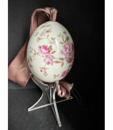 Яйцо пасхальное с цветочной росписью
