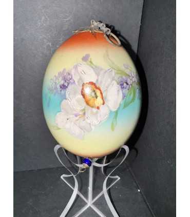 Яйцо пасхальное с цветочной росписью