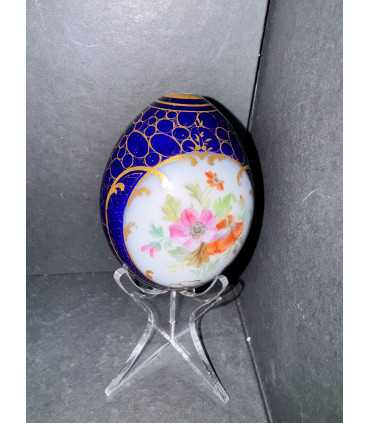 Яйцо пасхальное с цветочной росписью