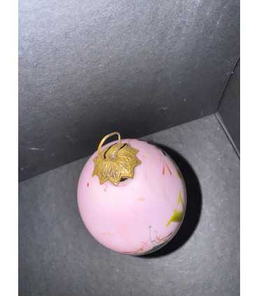 Яйцо пасхальное с цветочной росписью