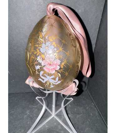 Яйцо пасхальное с цветочной росписью