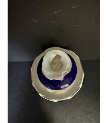 Яйцо-флакон пасхальное двустворчатое